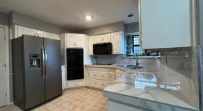 Private Room in Carrollton - Image 2