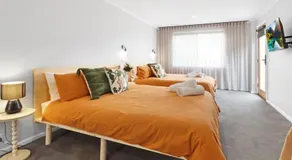 14 Scenic Studio - Image 2
