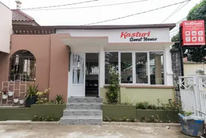 RedDoorz Syariah @ Jalan Ir Haji Juanda Jambi - Image 5
