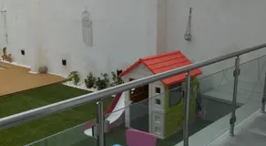 Iris pool House - Image 5