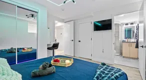 Cosmic Game Room, Yard & Close to WEM - Image 2