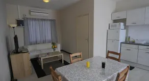 Wilhelmina Hotel & Apartments - Image 3