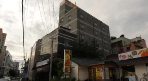 Galleria Hotel - Image 4
