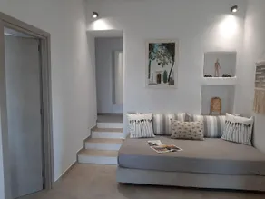 Traditional House - Image 2