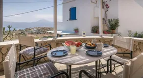 Olive Guesthouse Trypiti - Image 4