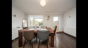 Spacious Chessington home with parking & garden - Image 4