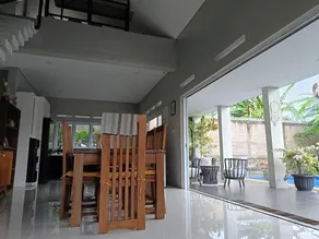 A&T House Sukabumi - Image 2