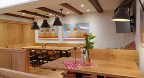 Hotel zum schwarzen Ross und Gutmann Zur Post - Image 3
