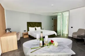 CM111Apparthotel - Image 2