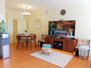 Spacious 36sqm Studio with 65" TV Netflix Karaoke and Pool Access Near Airport and Samal Ferry - Image 4