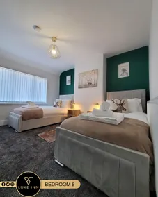 #Big#5BRFamilyHome# Contractors# 15 min to centre - Image 2