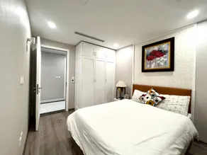 D'Le Roi Soleil Apartment & Suites with Lake View - Image 4
