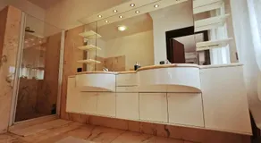 Sweet House - Image 5