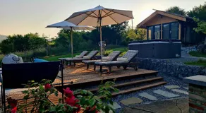 СПА къща за гости Каза Роза - Swiss Style Chalet Casa Rosa SPA Guest House - Image 4