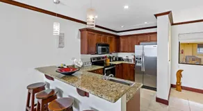Remodeled Top-Floor Condo with Stunning Wrap-Around Balcony Offering Mountain, Ocean & Marina Views - Image 5