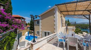 Apartments Listes - Image 2