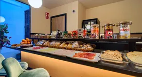 Hografic Hotel - Image 2