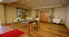The Rochford Hotel - Image 5