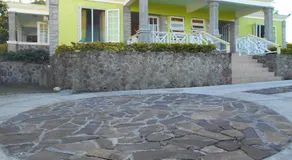 Diamond View Cottages - Image 5