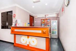 OYO 472 Comfort Hotel 1 - Image 4