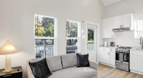 Newly Built Cottage in Downtown Mobile, Walkable! - Image 3