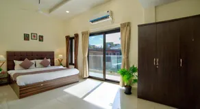 Luxury 3BHK Villa Near Candolim - Image 2