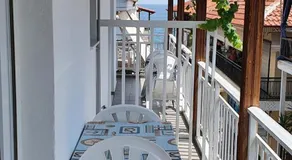 Toula's Apartments - Image 5