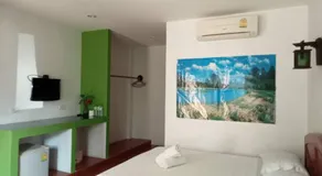 Bank Guesthouse - Image 2