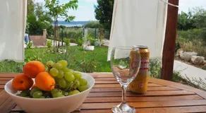 Casa apta para niños con jardín y barbacoa | Vistas a la playa - Image 4