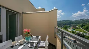 Laguna di Lugano with Balcony - Happy Rentals - Image 4