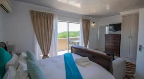 Falling Waters Guest House - Image 2