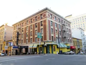 Post Hotel - Image 3