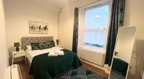 Yeovil Apartments - Image 2