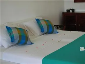 Kalla Bongo Lake Resort - Image 2