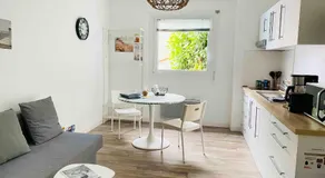 Résidence des 3 îles, plages et commerces à pied, décoration soignée - Image 4