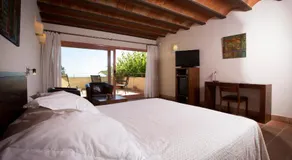 Hotel Cal Naudi - Image 2