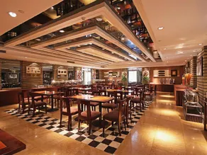 Century Mandarin Hotel - Image 2