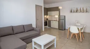 Cozy House in Tinos - Image 2