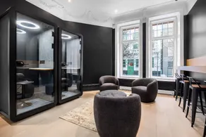 Capsule Residence - Image 3