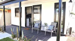 Lakeside Residence - Image 3