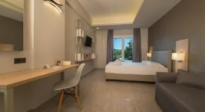 Paradise Resort - Image 2