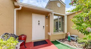 Screened Patio + Pool: Work Remote in Boca Raton! - Image 5