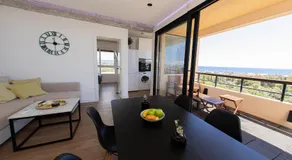 AMAZING APARTMENT WITH STUNNING VIEWS - Image 2