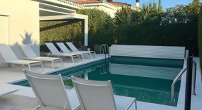 Luxury Villa Sleeps 15, Heated Pool, Jacuzzi, Sauna, & Gym - Image 3