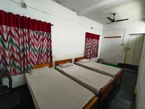 Layali Ooty Transit Lodging - Image 4