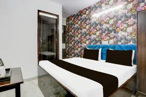 Hotel O Sunshine - Image 2