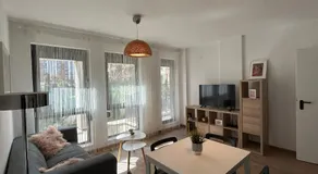 Idea Apartment - Two Separate Bedrooms and Living Room - Image 5