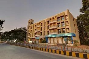 Capital O 40790 Hotel Triveni - Image 3