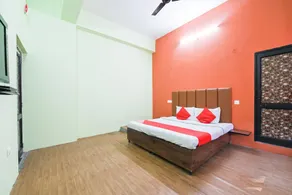 OYO 47001 Pir Panjal - Image 2