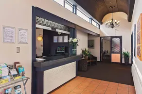 Westport Motor Hotel - Image 4